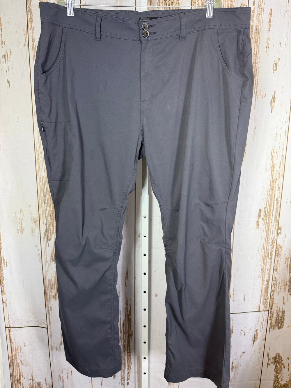 Prana, Gray Hiking Pants, Size 20W. In excellent condition!